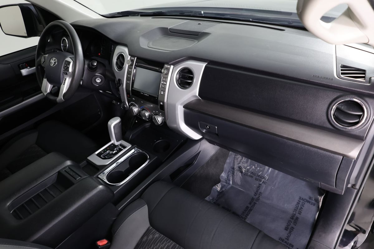 2019 Toyota Tundra SR5 - Photo 31