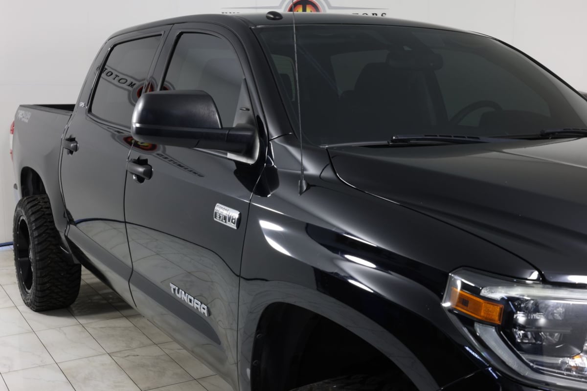 2019 Toyota Tundra SR5 - Photo 38