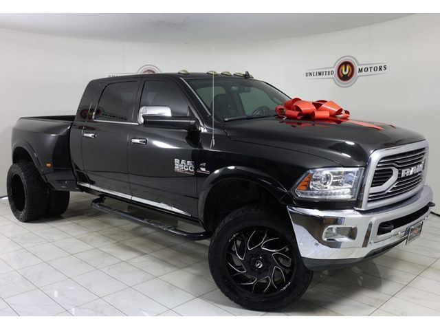 Brilliant Black Crystal Pearlcoat 2018 RAM 3500 Pickup Truck Four-Wheel Drive Automatic