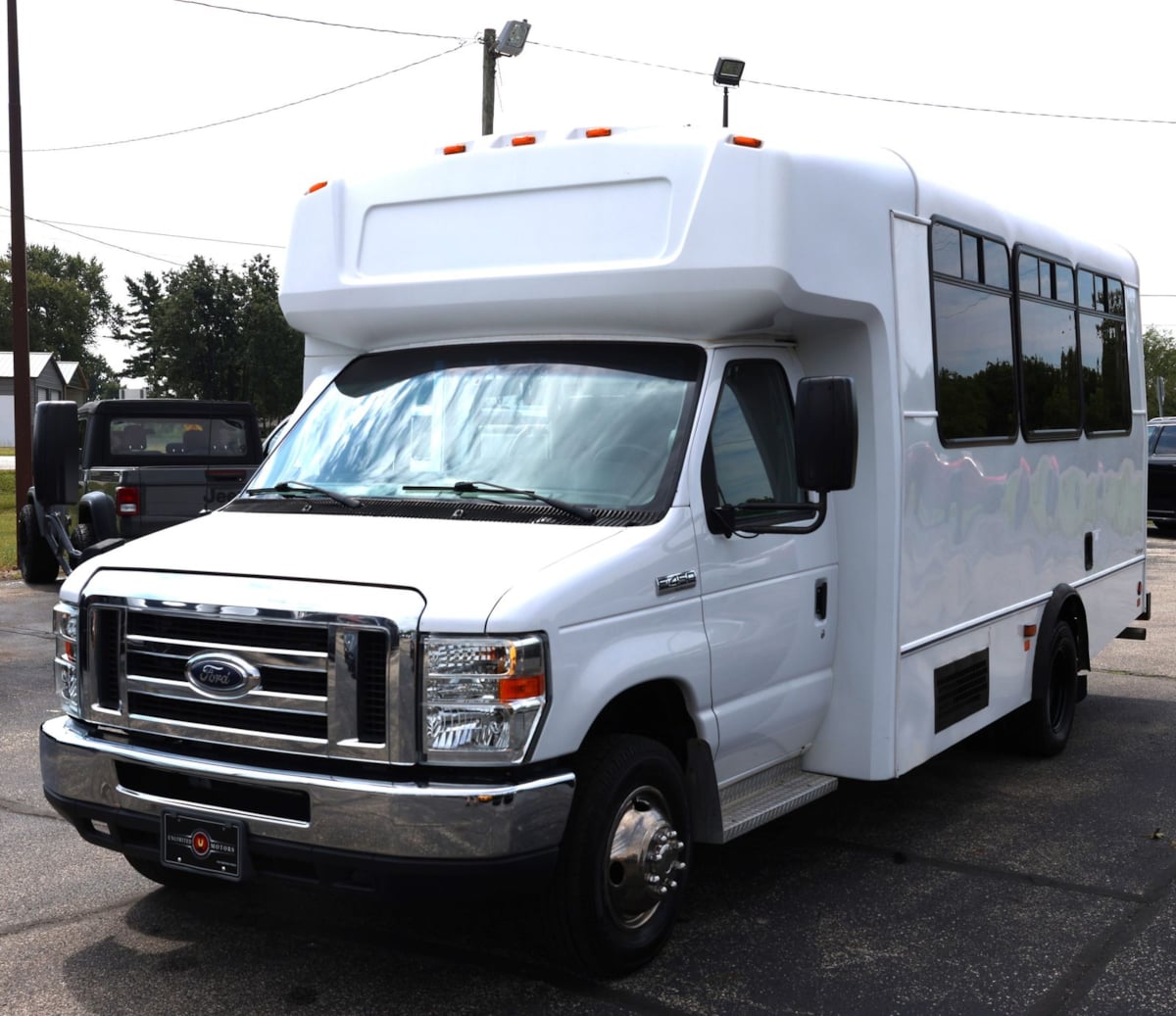 2016 Ford Econoline Commercial Cutaway