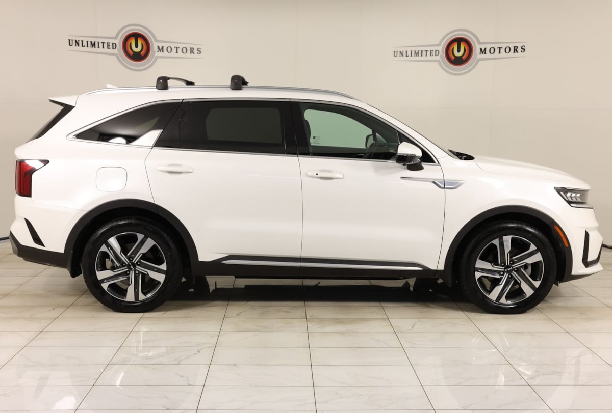 Snow White Pearl 2023 Kia Sorento Plug-In Hybrid  SUV / Crossover All-Wheel Drive 6-Speed Automatic