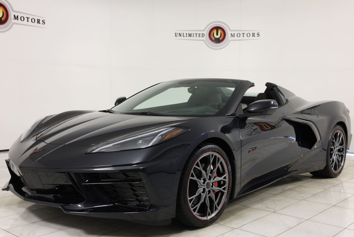 2023 Chevrolet Corvette 3LT - Photo 5