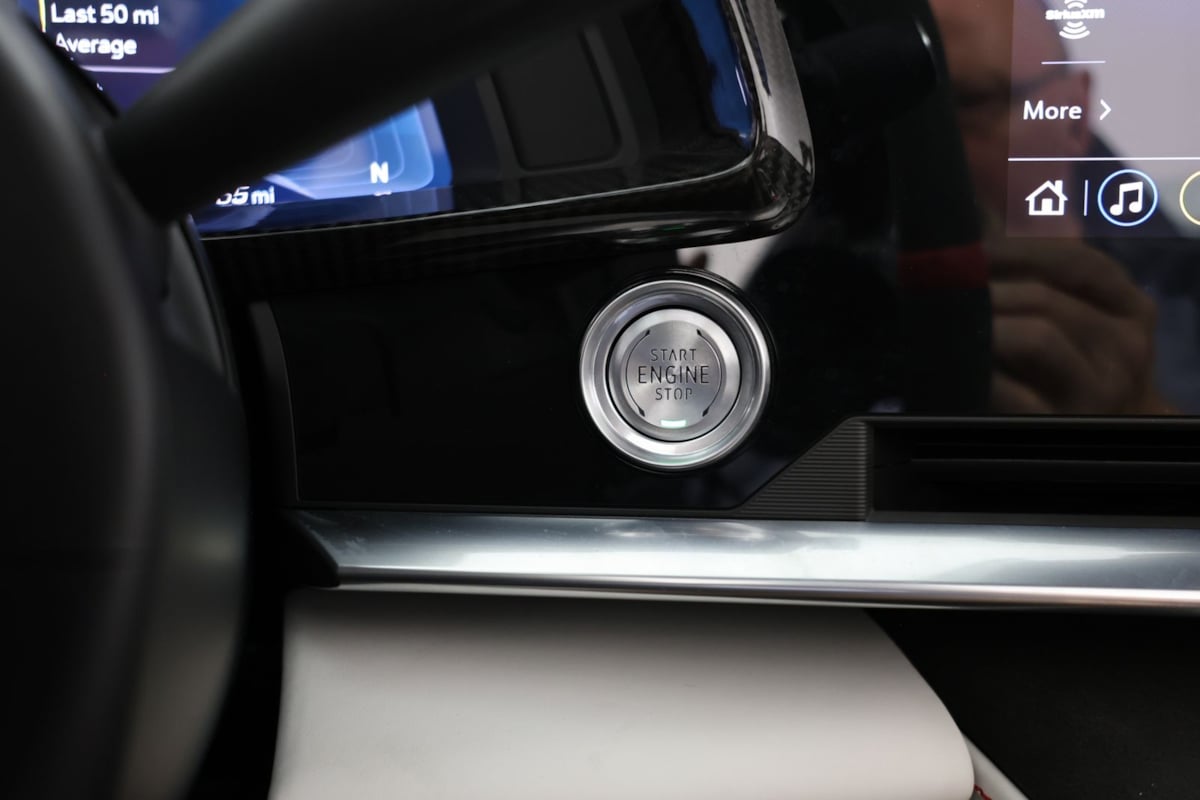 2023 Chevrolet Corvette 3LT - Photo 19