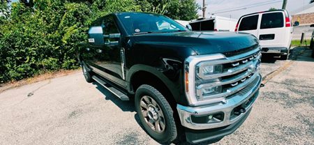 2026 Ford Super Duty F-350 SRW LARIAT