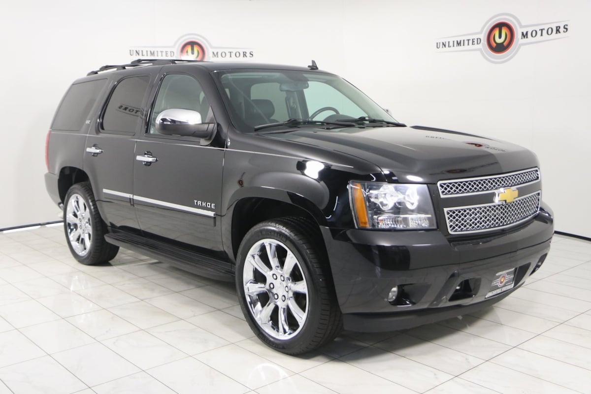 Used 2014 Chevrolet Suburban 1500 LTZ 4WD for Sale Nationwide - CarGurus, image size:1200x800