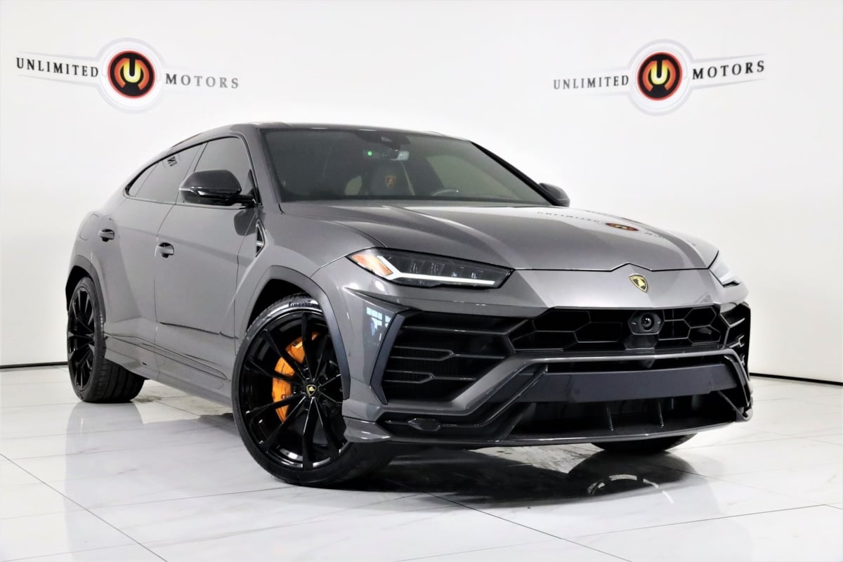 2022 Lamborghini Urus Graphite Capsule