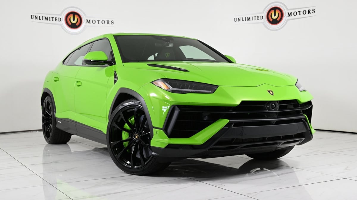 2023 Lamborghini Urus S