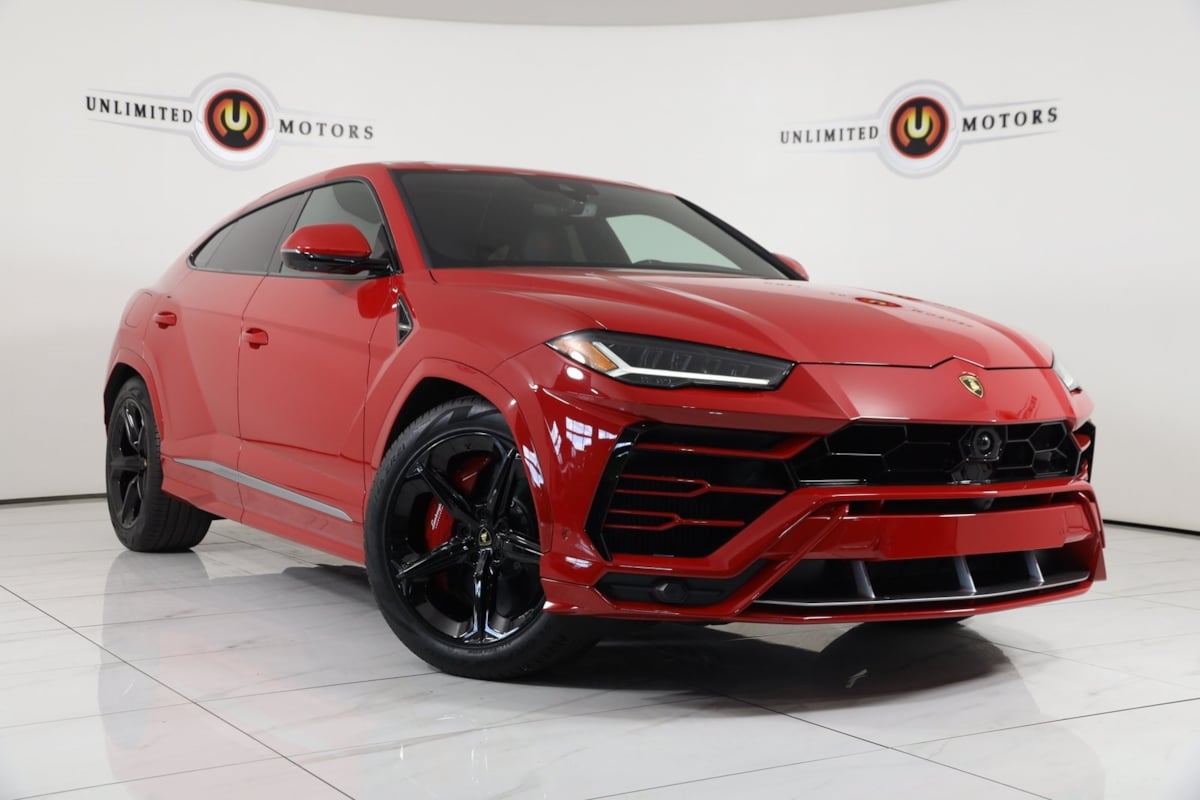 2022 Lamborghini Urus Graphite Capsule