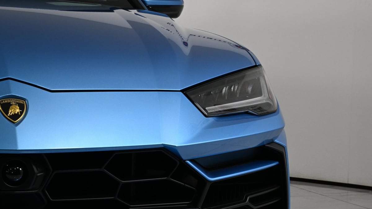 2022 Lamborghini Urus photo 38