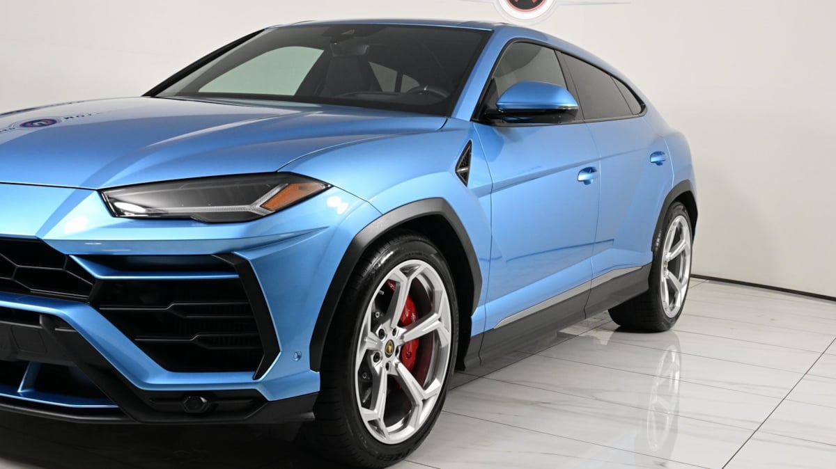 2022 Lamborghini Urus photo 53