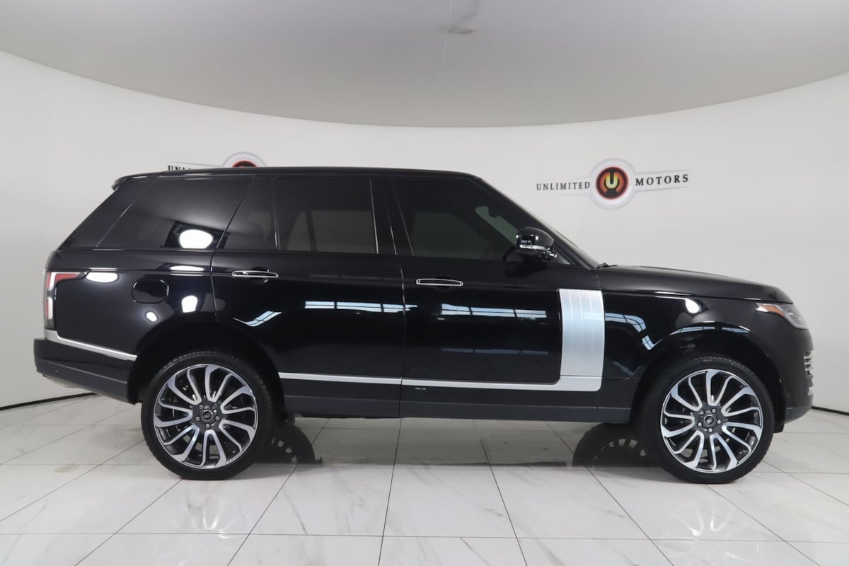 2020 Land Rover Range Rover Autobiography photo 2