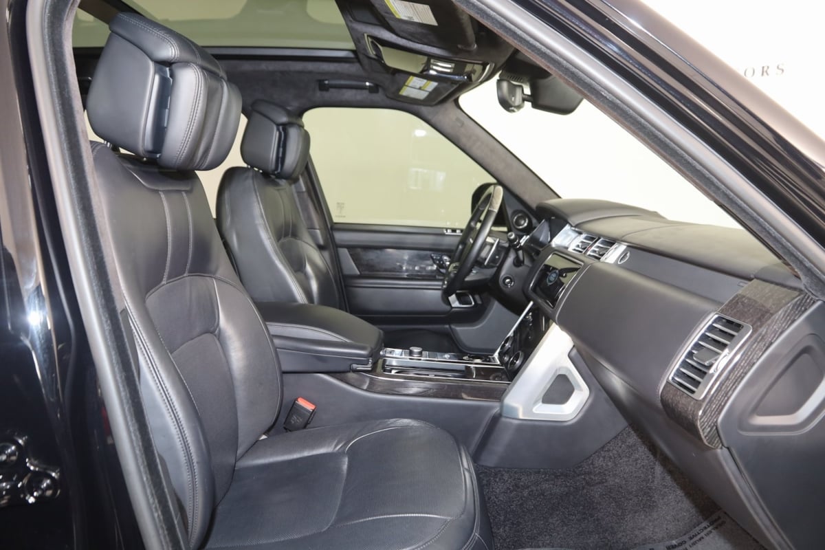 2020 Land Rover Range Rover Autobiography photo 11