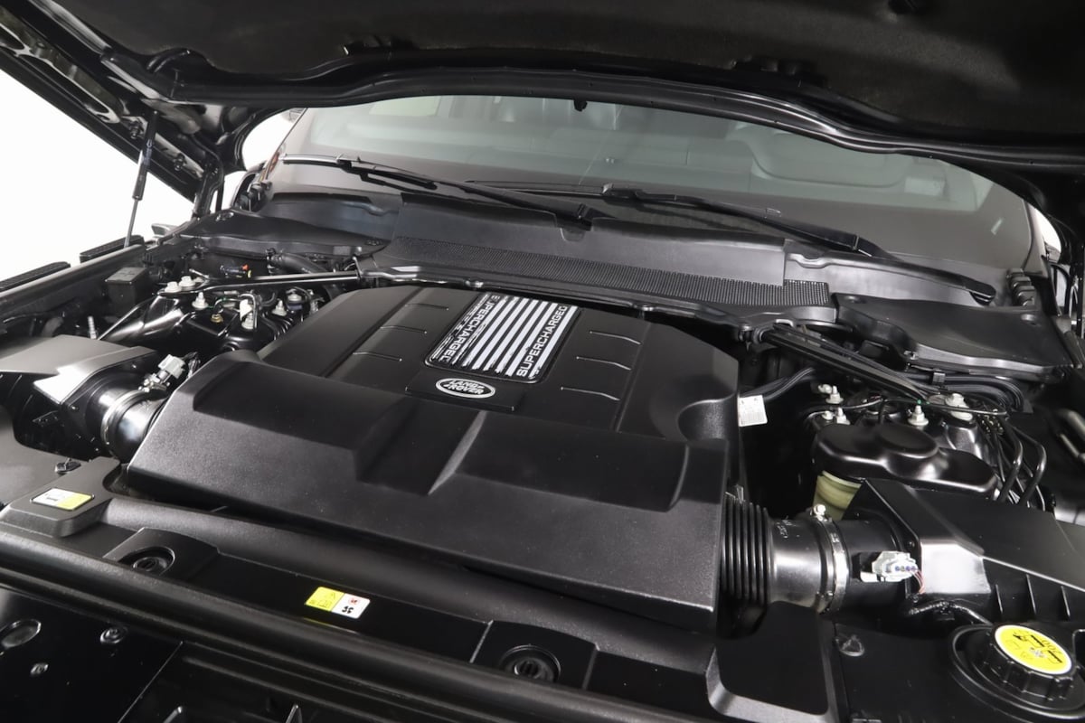 2020 Land Rover Range Rover Autobiography photo 16