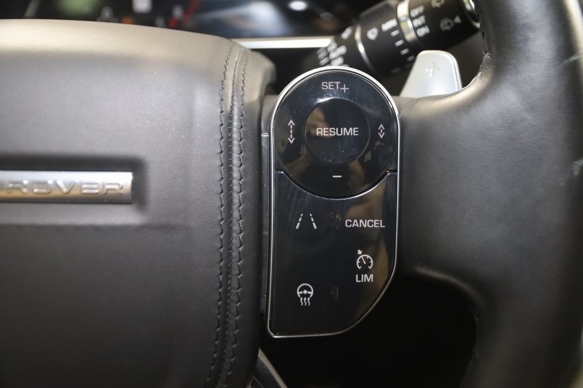 2020 Land Rover Range Rover Autobiography photo 32
