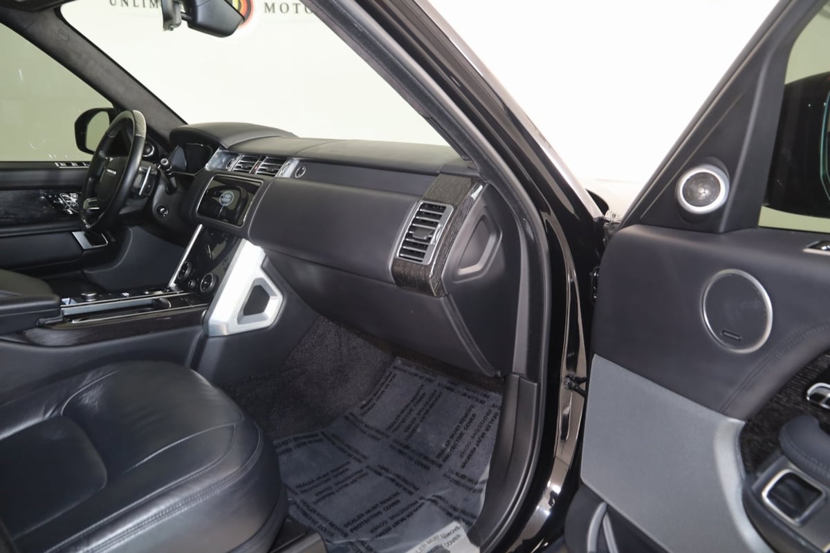 2020 Land Rover Range Rover Autobiography photo 37