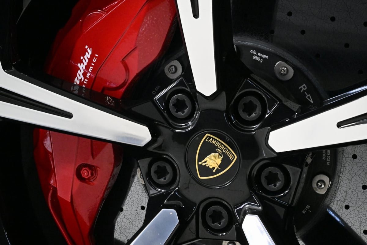 2021 Lamborghini Urus photo 21