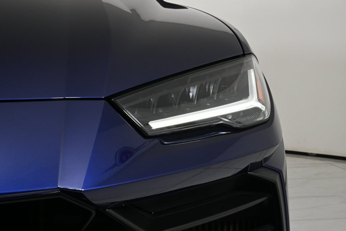 2021 Lamborghini Urus photo 55
