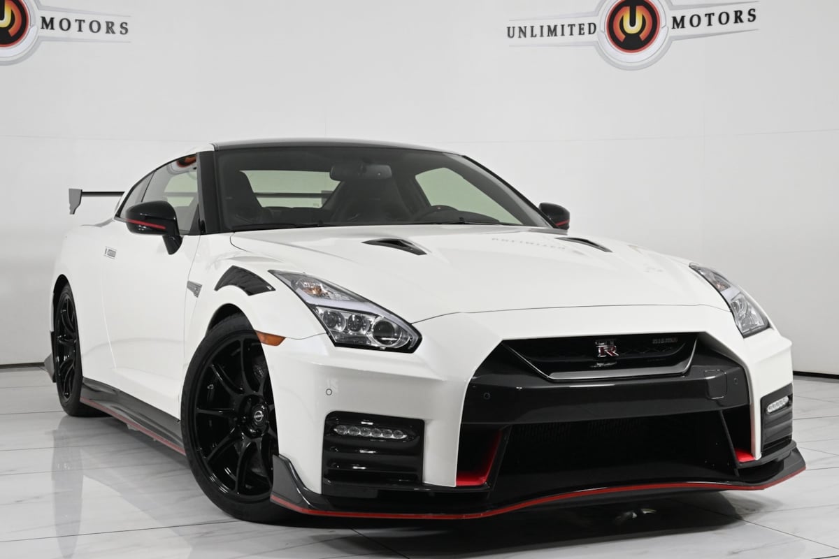2023 Nissan GT-R Nismo photo 23