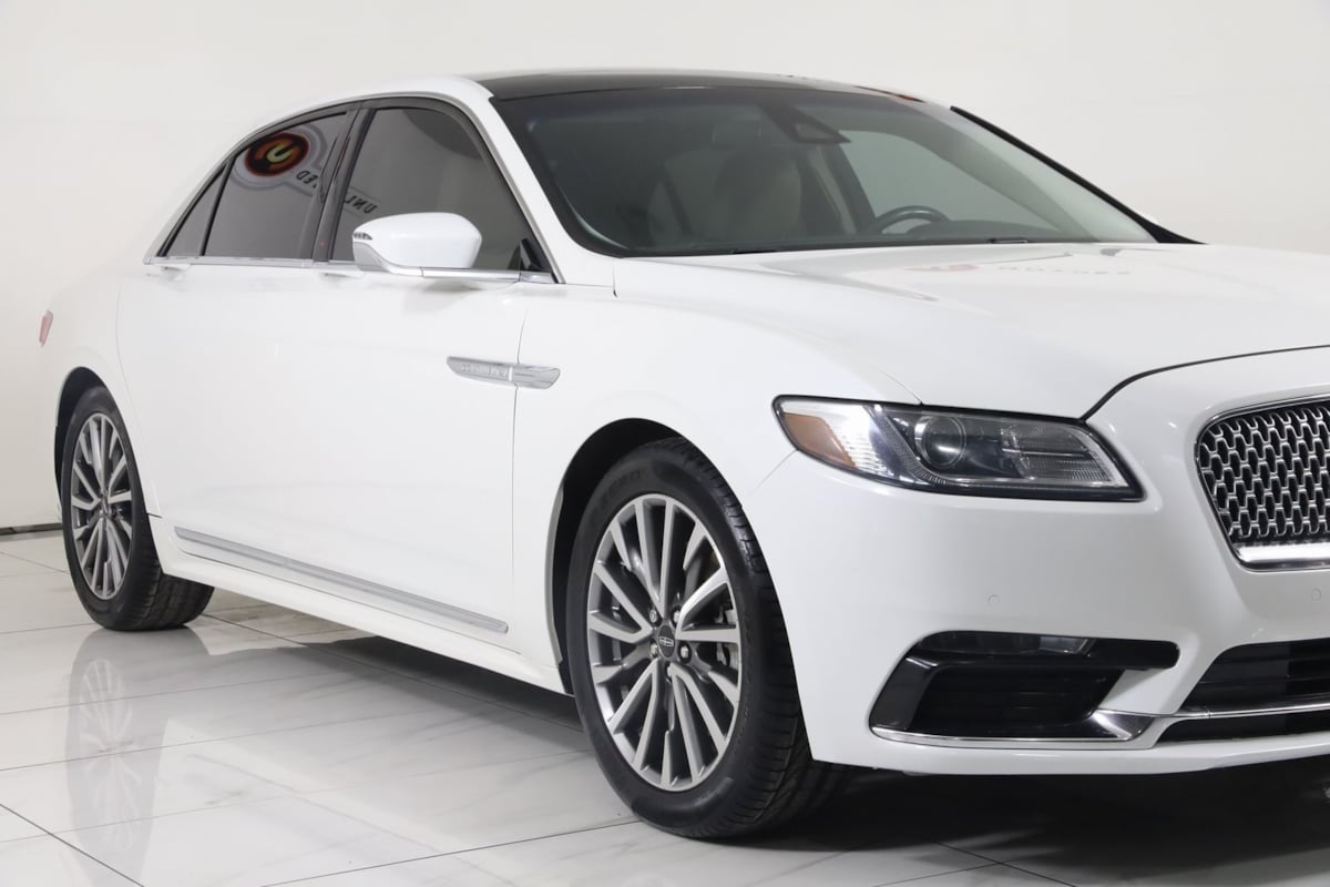 Sold 2020 Lincoln Continental Standard in Westfield