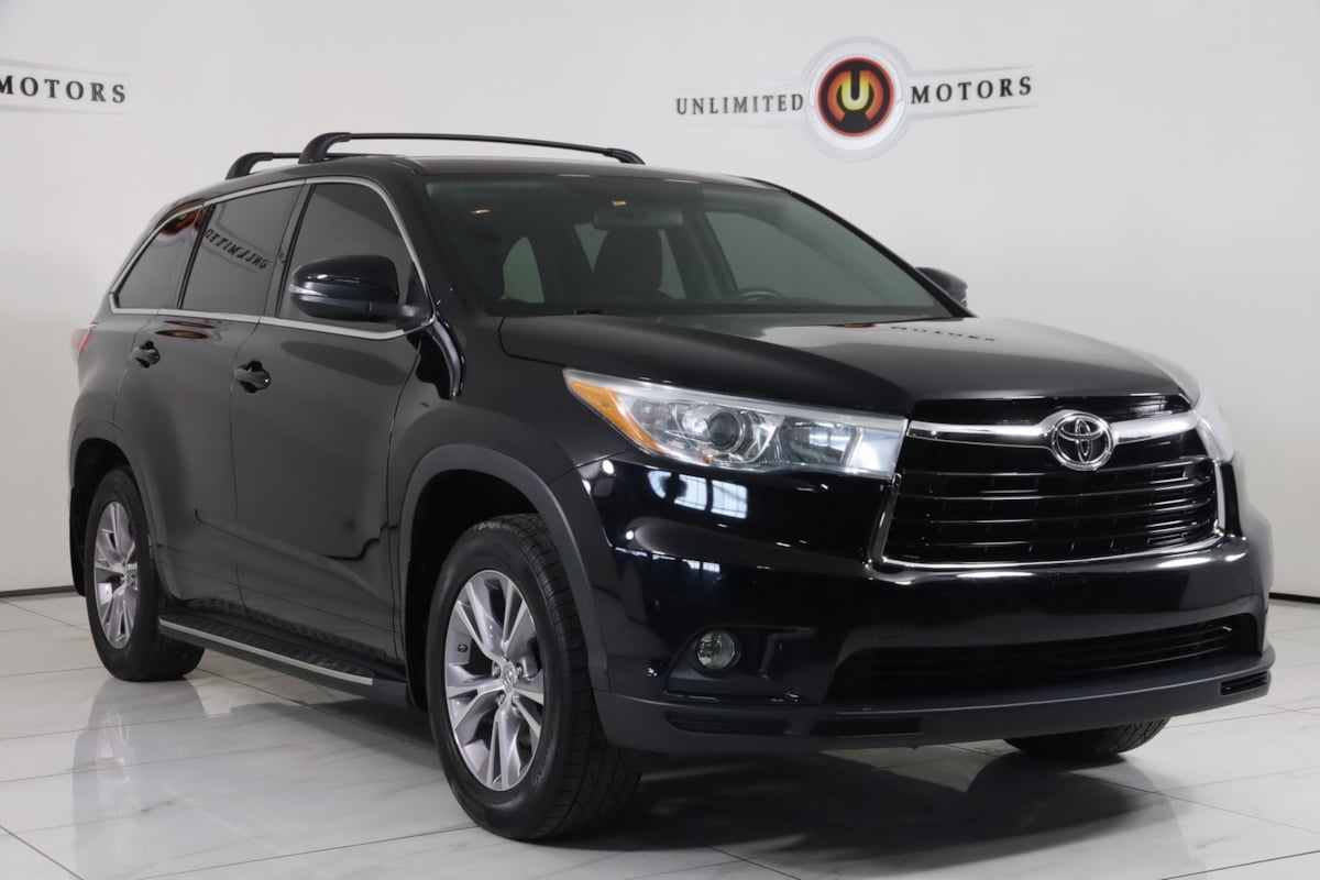 Sold 2015 Toyota Highlander LE Plus in Westfield HIGHLANDER COMMANDO LIGHTWEIGHT ブラック L