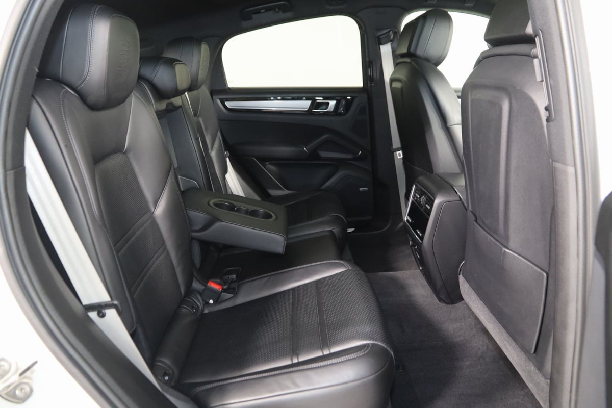 2023 Porsche Cayenne Coup Platinum Edition - Photo 18