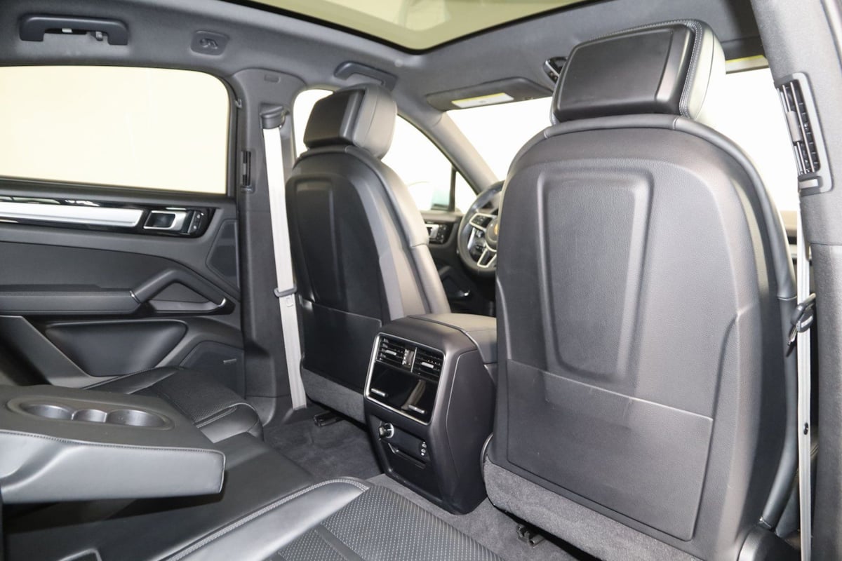 2023 Porsche Cayenne Coup Platinum Edition - Photo 19