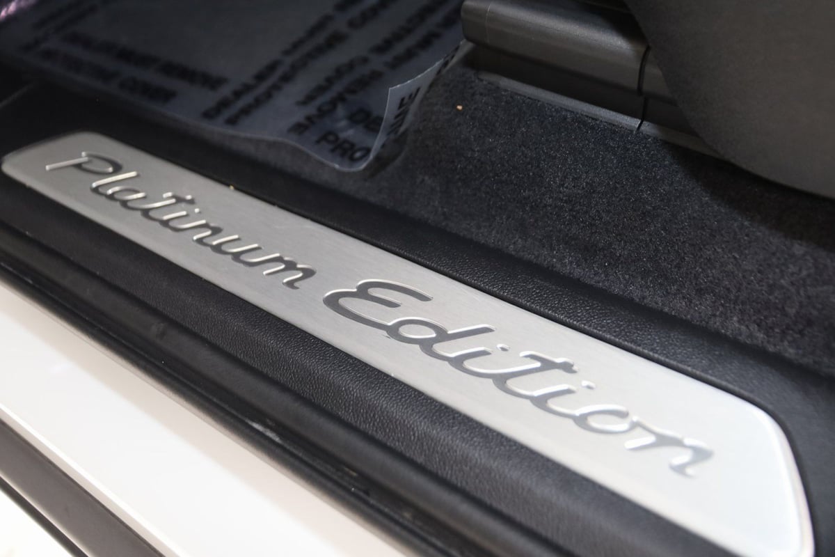 2023 Porsche Cayenne Coup Platinum Edition - Photo 47
