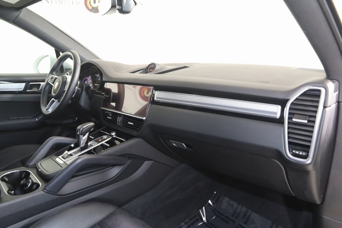 2023 Porsche Cayenne Coup Platinum Edition - Photo 86