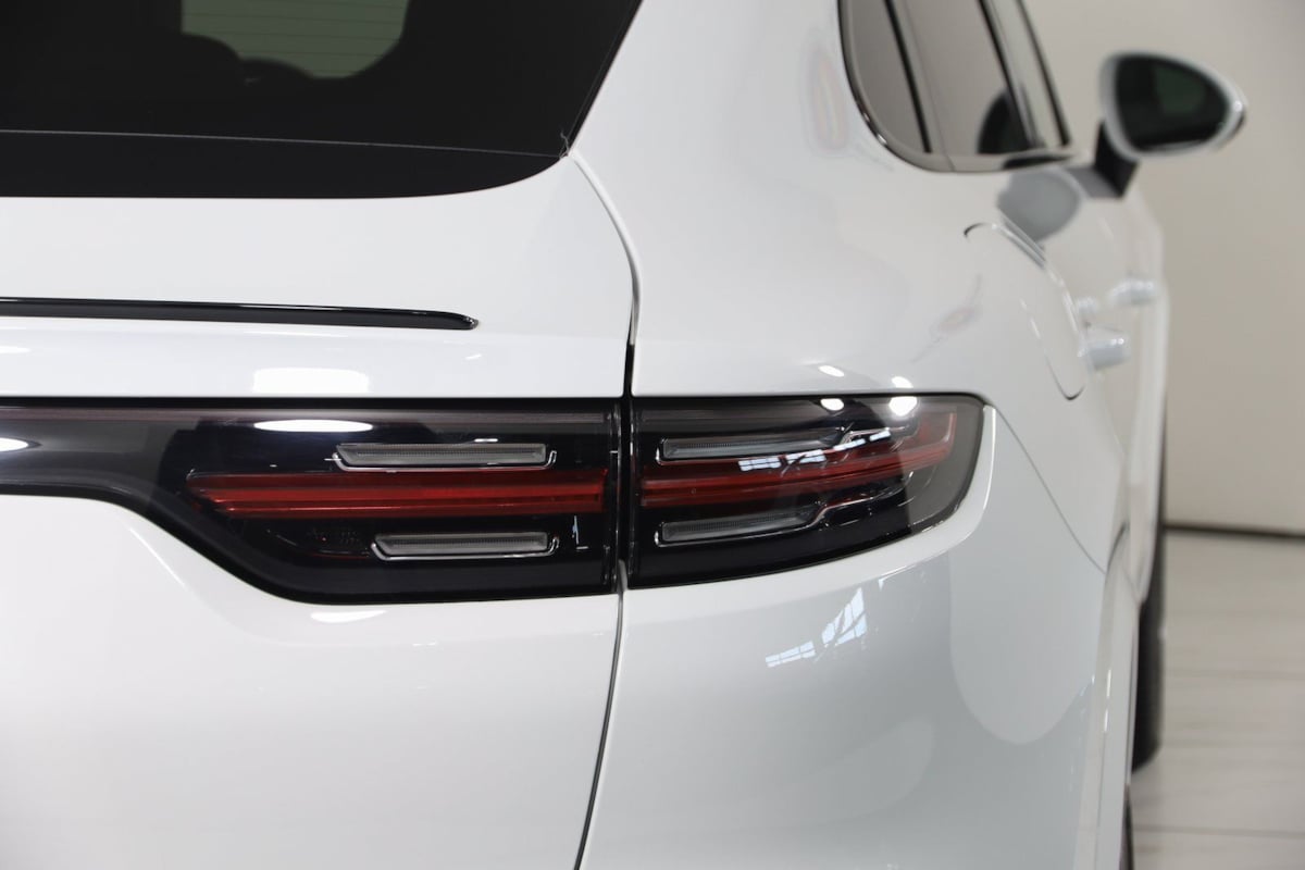 2023 Porsche Cayenne Coup Platinum Edition - Photo 92