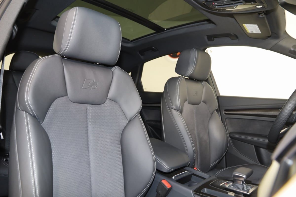 2023 Audi SQ5 Prestige photo 14