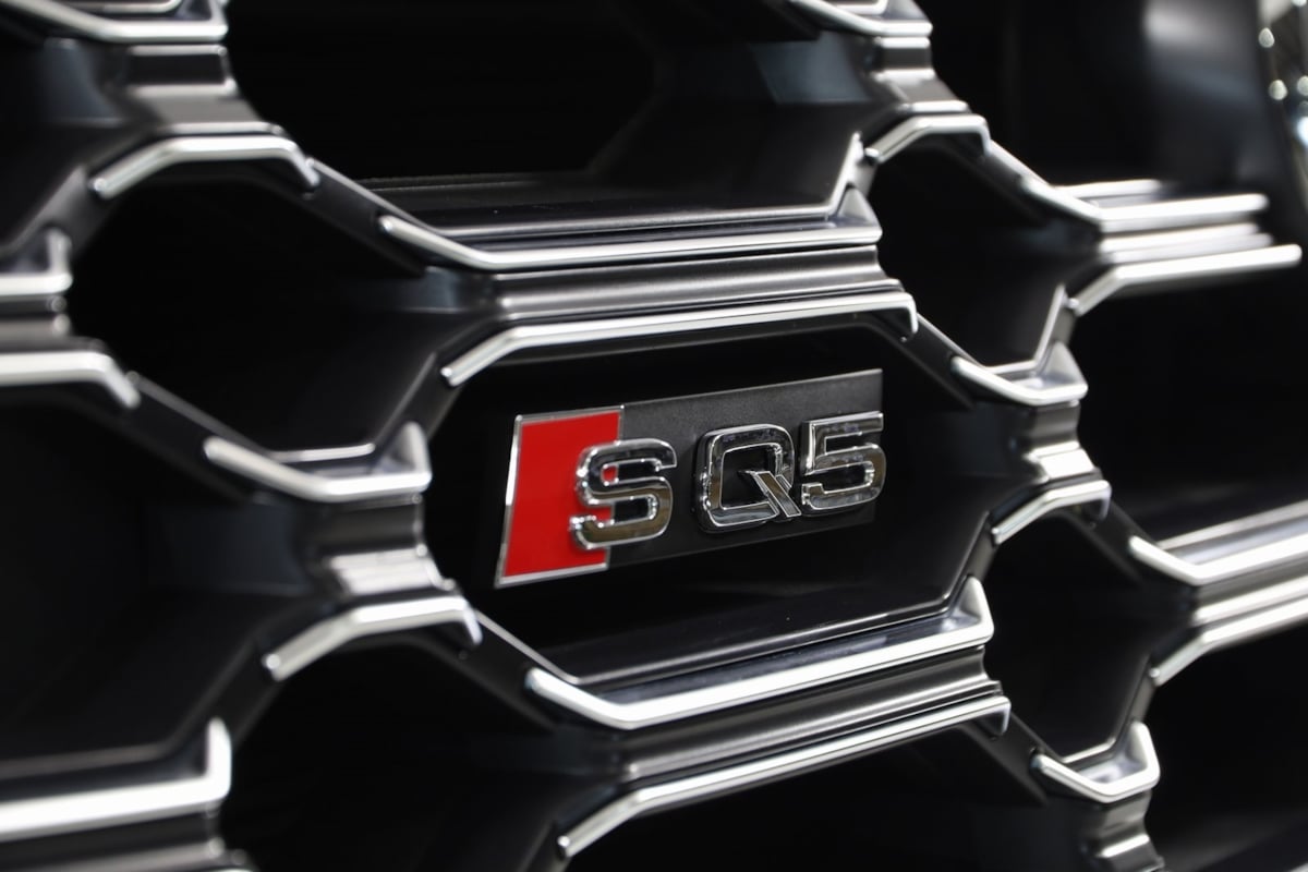2023 Audi SQ5 Prestige photo 21