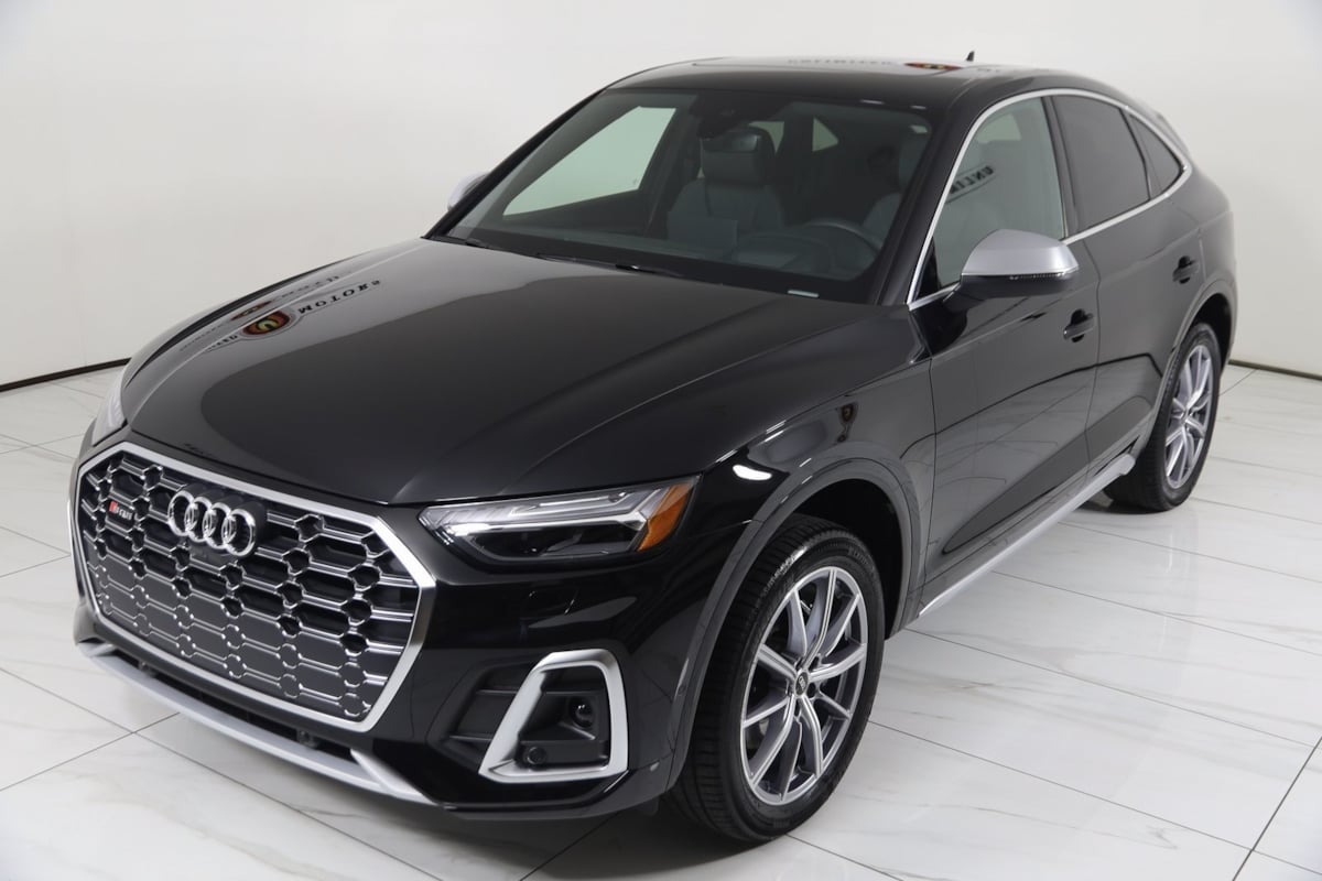 2023 Audi SQ5 Prestige photo 29