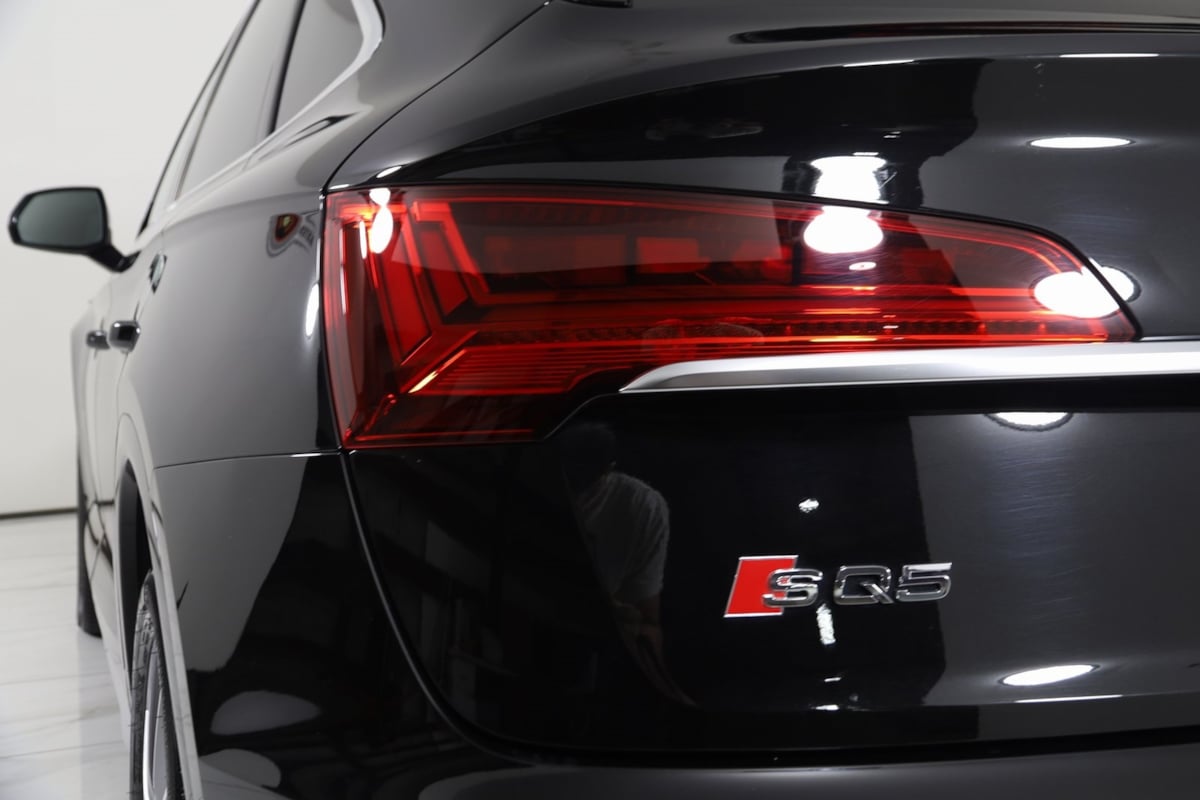 2023 Audi SQ5 Prestige photo 34