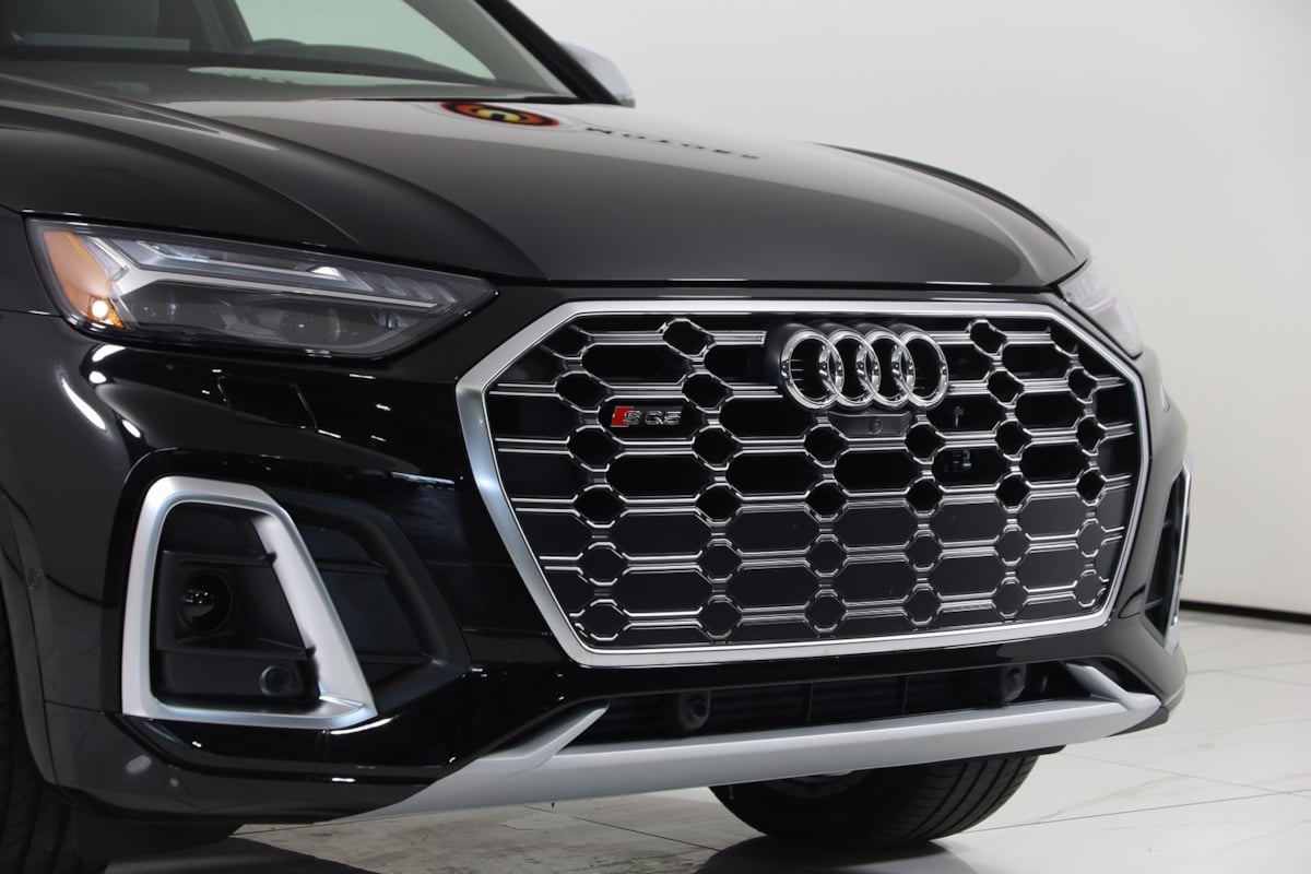 2023 Audi SQ5 Prestige photo 55