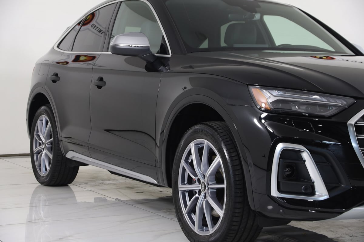2023 Audi SQ5 Prestige photo 56
