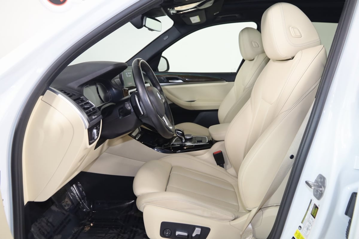 ホワイト 施術ベッドx3 Sold 2022 BMW X3 xDrive30i in Westfield