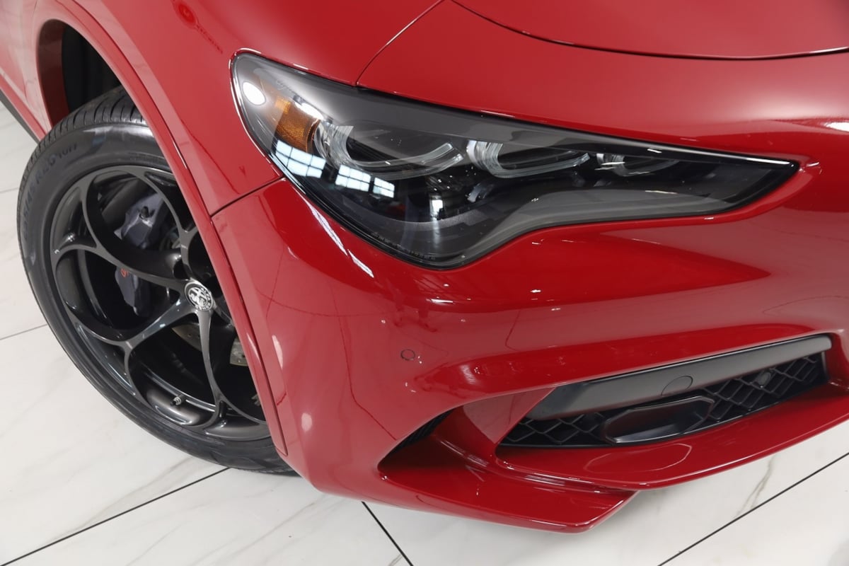 2024 Alfa Romeo Stelvio Quadrifoglio photo 19