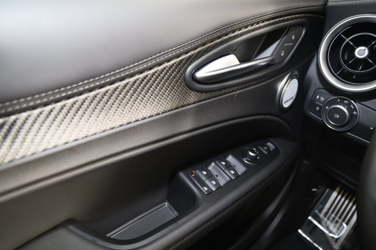 2024 Alfa Romeo Stelvio Quadrifoglio photo 36