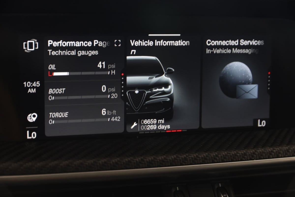 2024 Alfa Romeo Stelvio Quadrifoglio photo 42