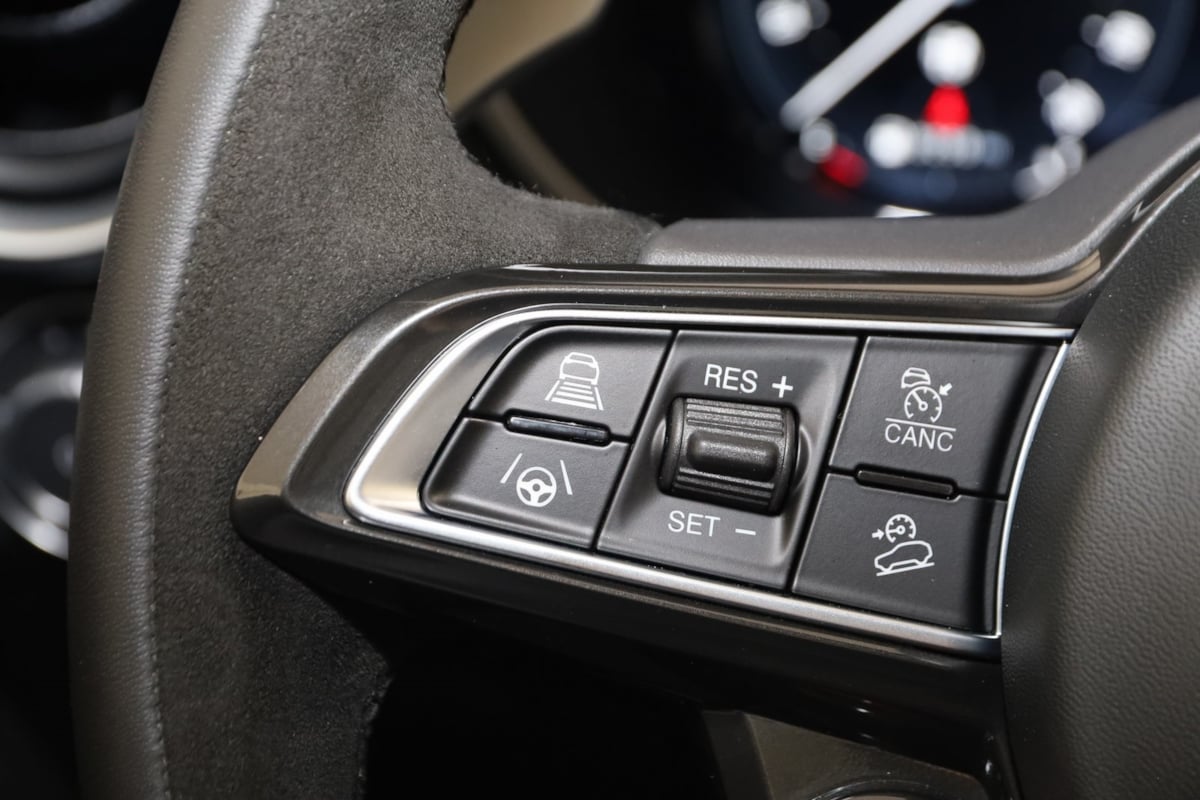 2024 Alfa Romeo Stelvio Quadrifoglio photo 44