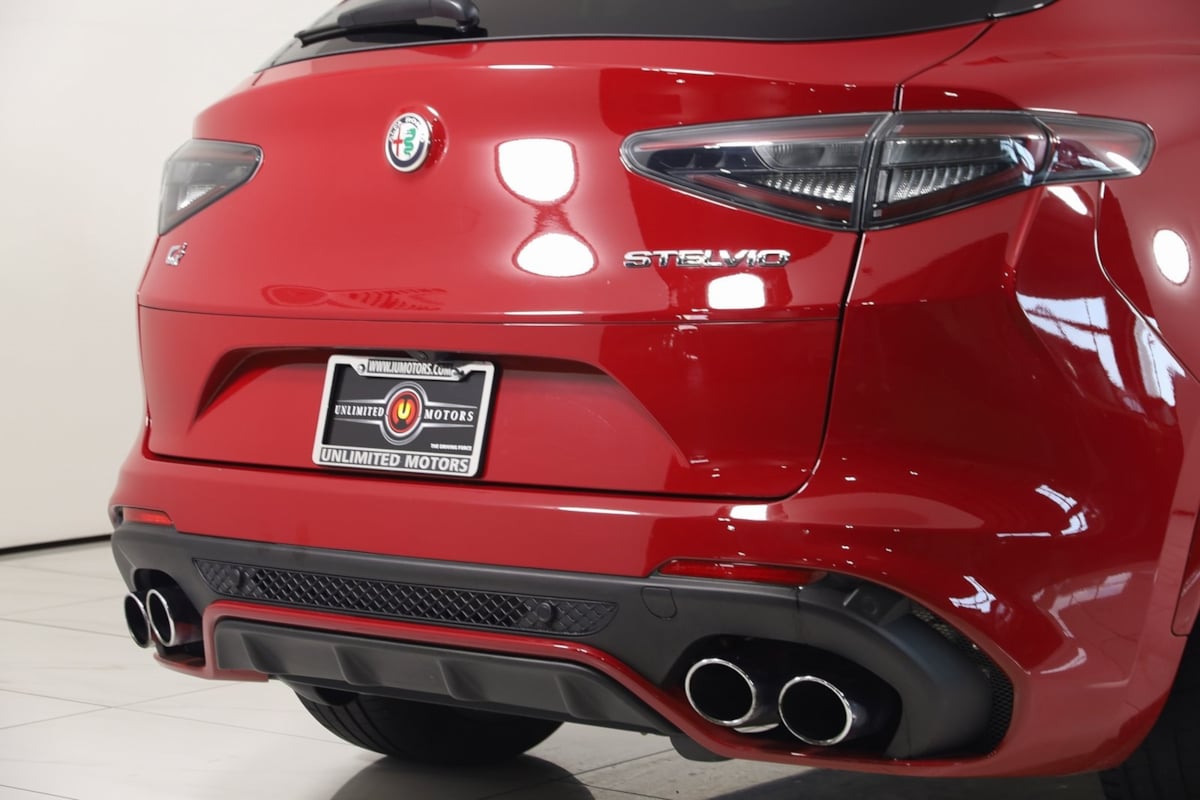 2024 Alfa Romeo Stelvio Quadrifoglio photo 58