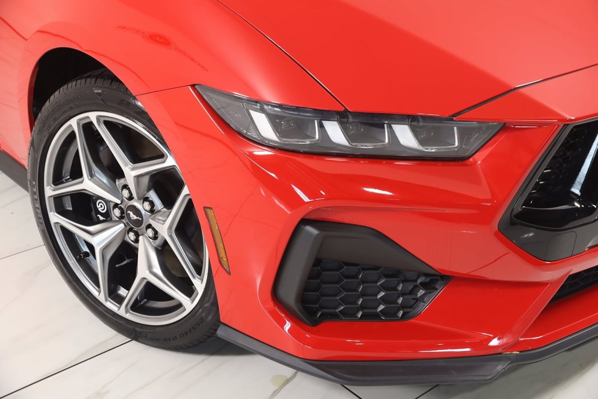 2024 Ford Mustang GT Premium photo 21