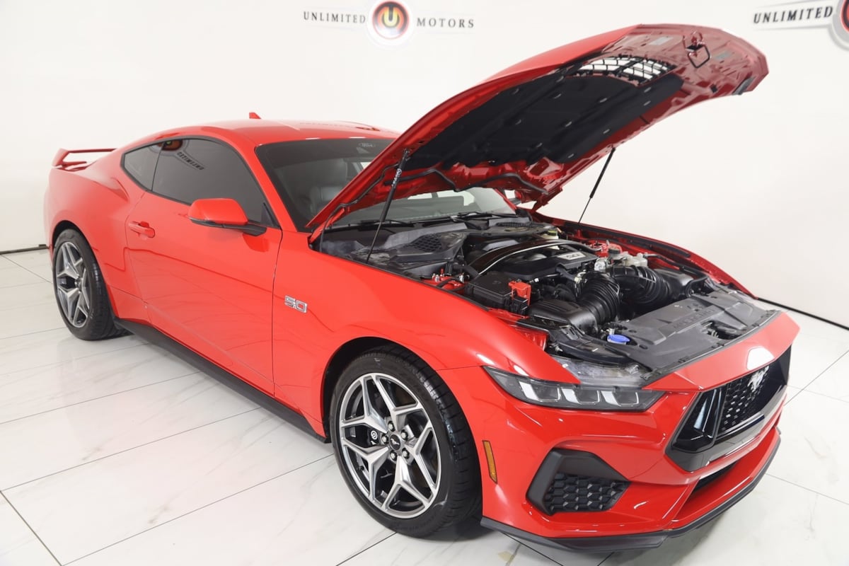 2024 Ford Mustang GT Premium photo 25