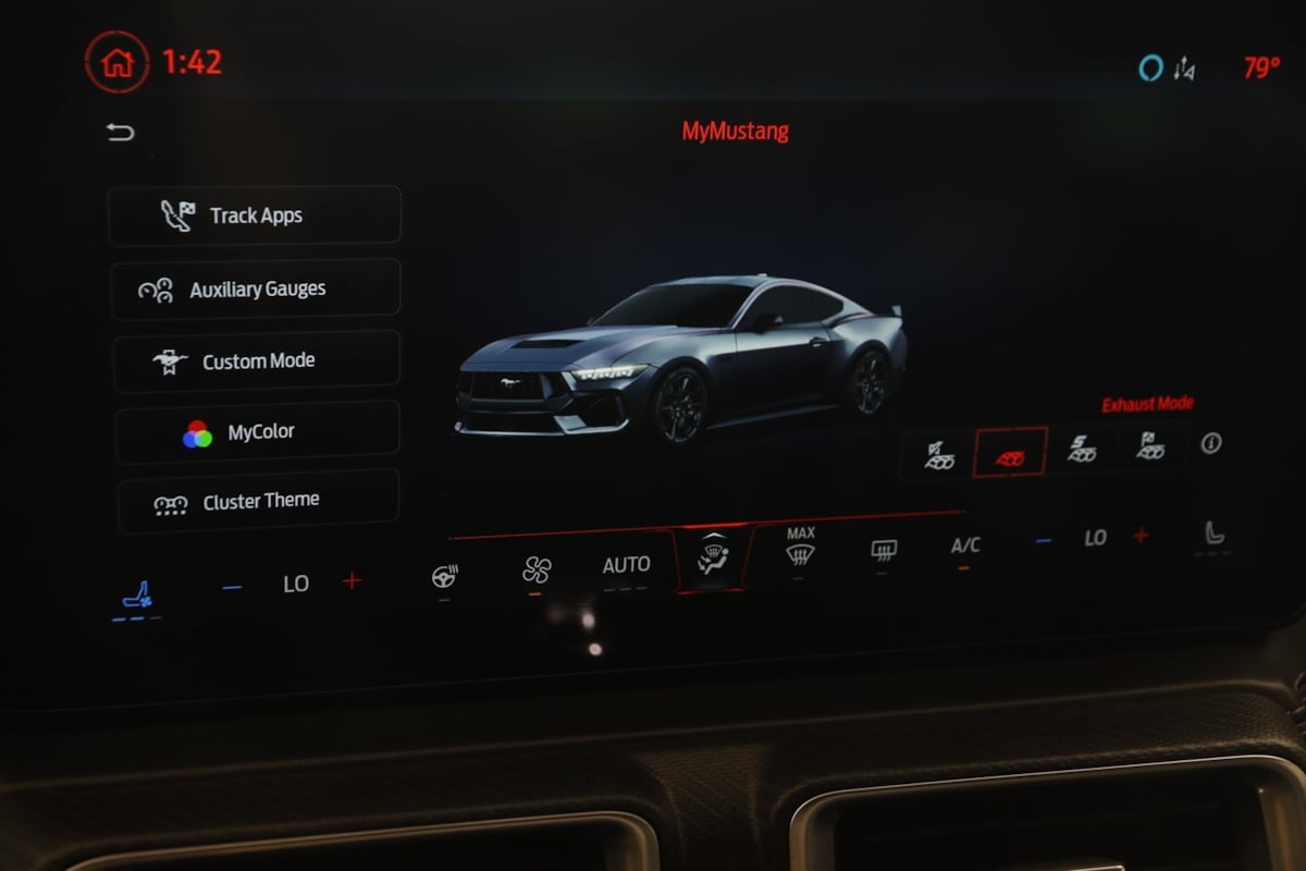 2024 Ford Mustang GT Premium photo 46