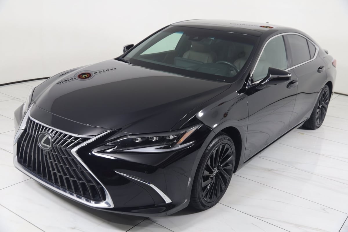 Sold 2024 Lexus ES 350 Ultra Luxury in Westfield