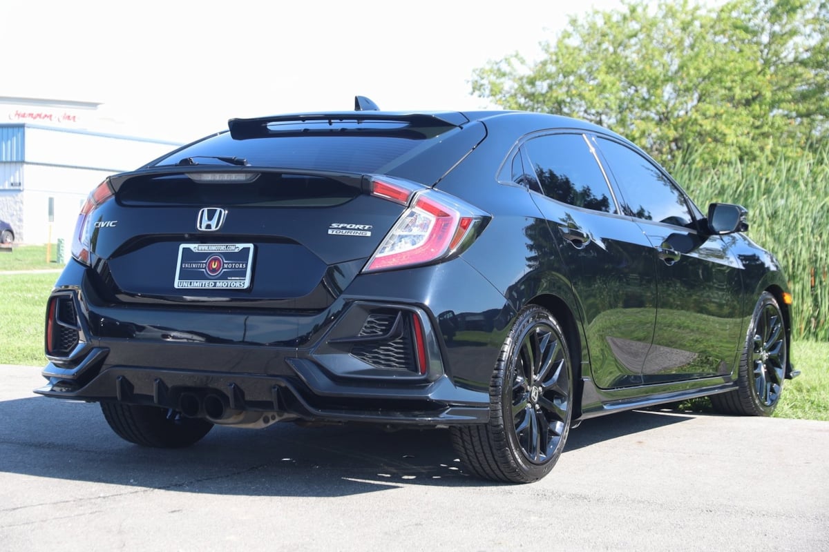 2020 Honda Civic Hatchback Sport Touring photo 2