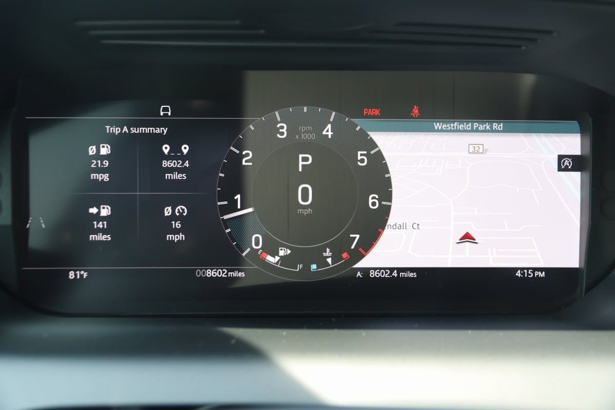 2024 Land Rover Discovery Sport S photo 19