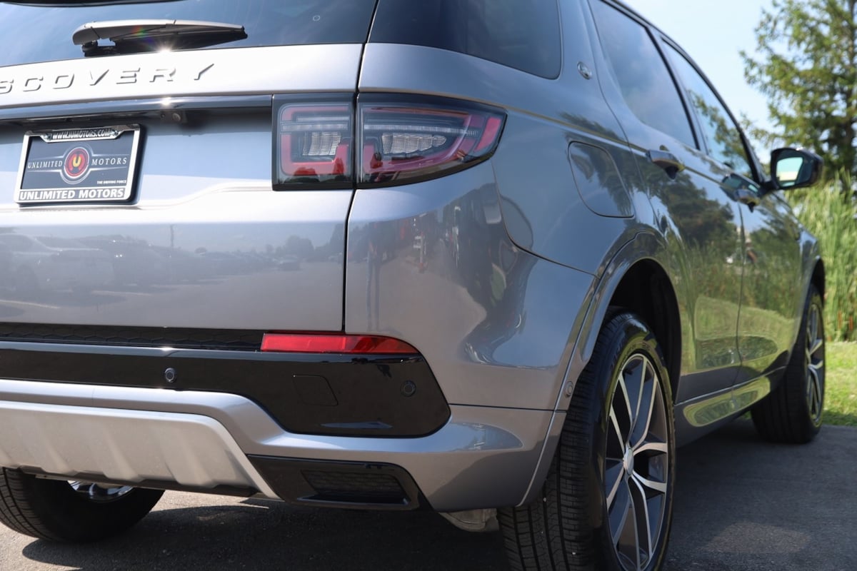 2024 Land Rover Discovery Sport S photo 51
