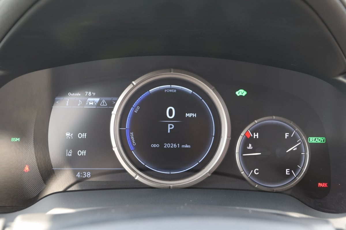 2022 Lexus RX 450h F SPORT photo 19