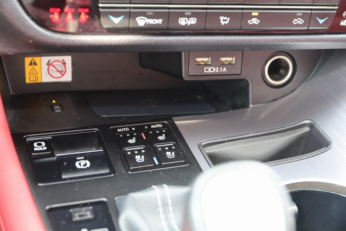 2022 Lexus RX 450h F SPORT photo 32
